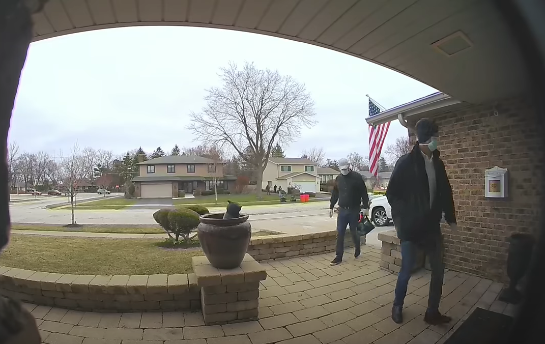 Doorbell video captures violent Illinois home invasion which left